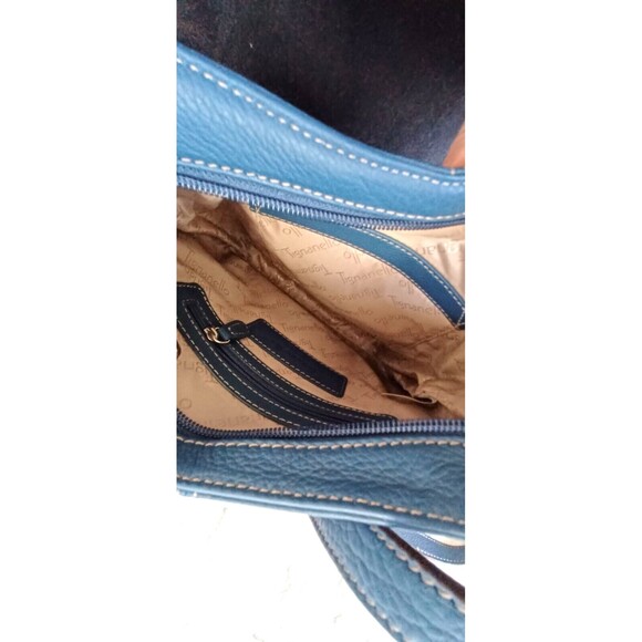 Tignanello Purse Shoulder Bag with Key Chain‎ Blue Pockets - Picture 6 of 6